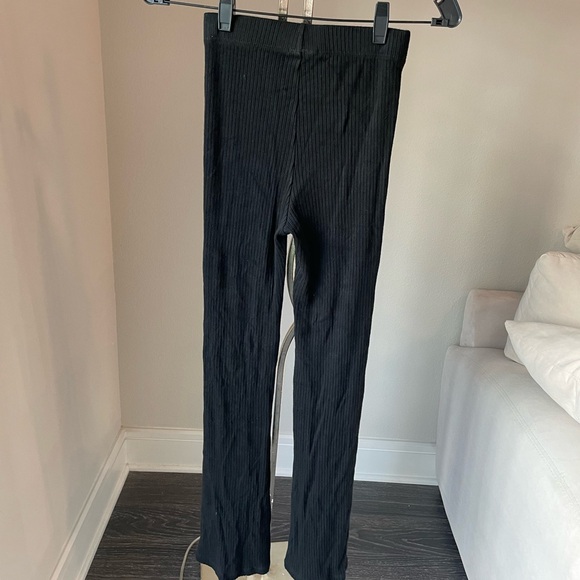 LNA Laurel Black Ribbed Flare Pants, size XS - Picture 6 of 6